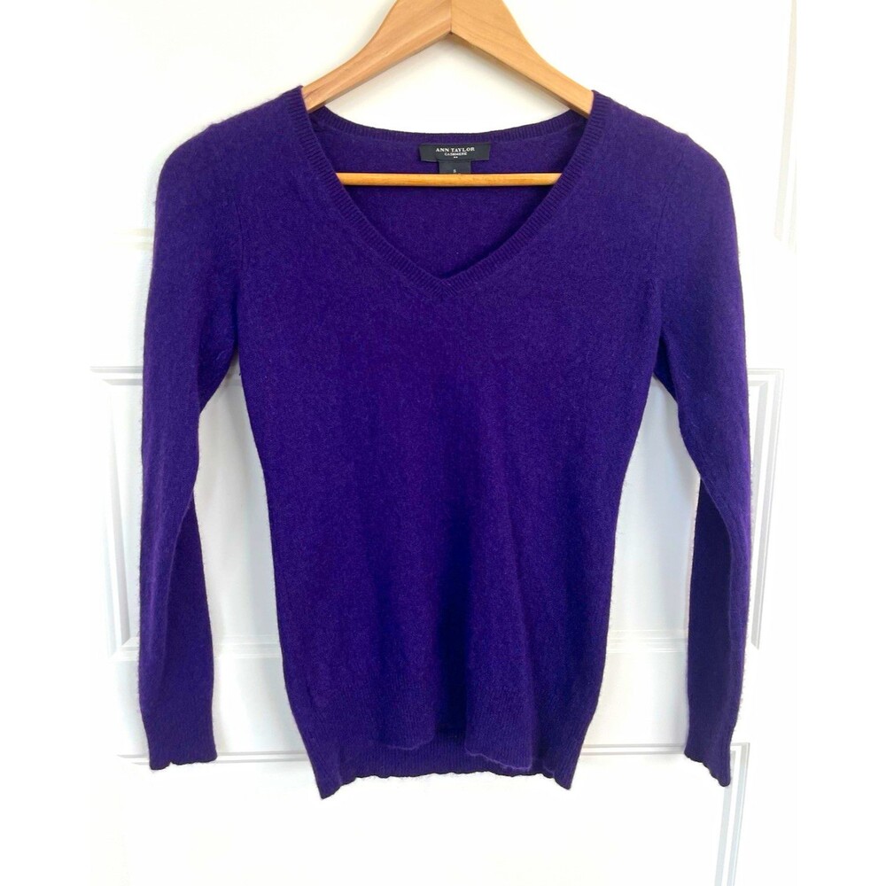 Ann Taylor 100% Cashmere V-Neck Sweater Womens Small Purple Pullover Knit